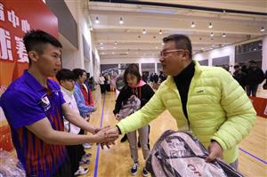“锋羽决”2016东方体育中心迎新城市羽毛球赛